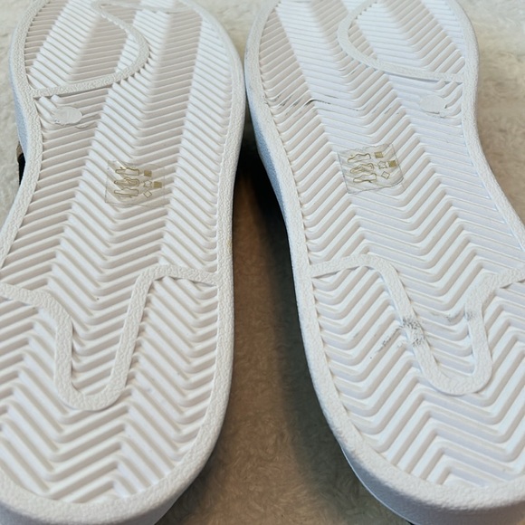 NEW  ABLE LOCAL+GLOBAL Slip on Shoes  Size 11 - Picture 4 of 5